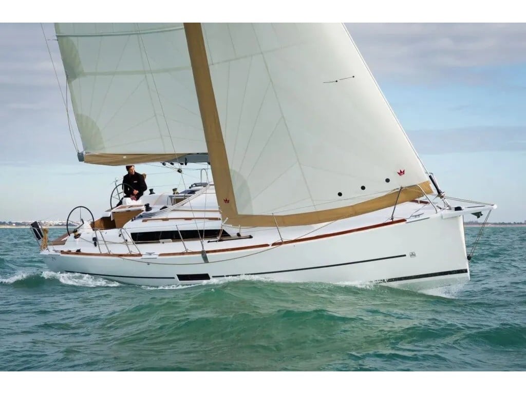 Moonsail - Sailboat in Marsala