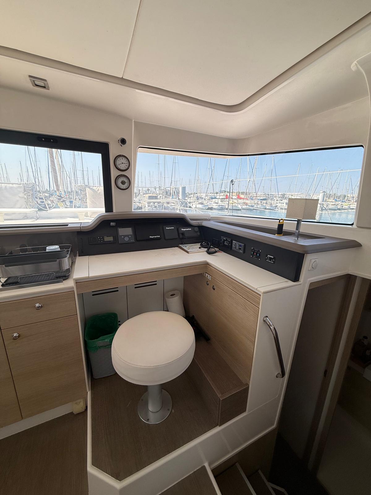 Bagatelle - Catamaran in Sète