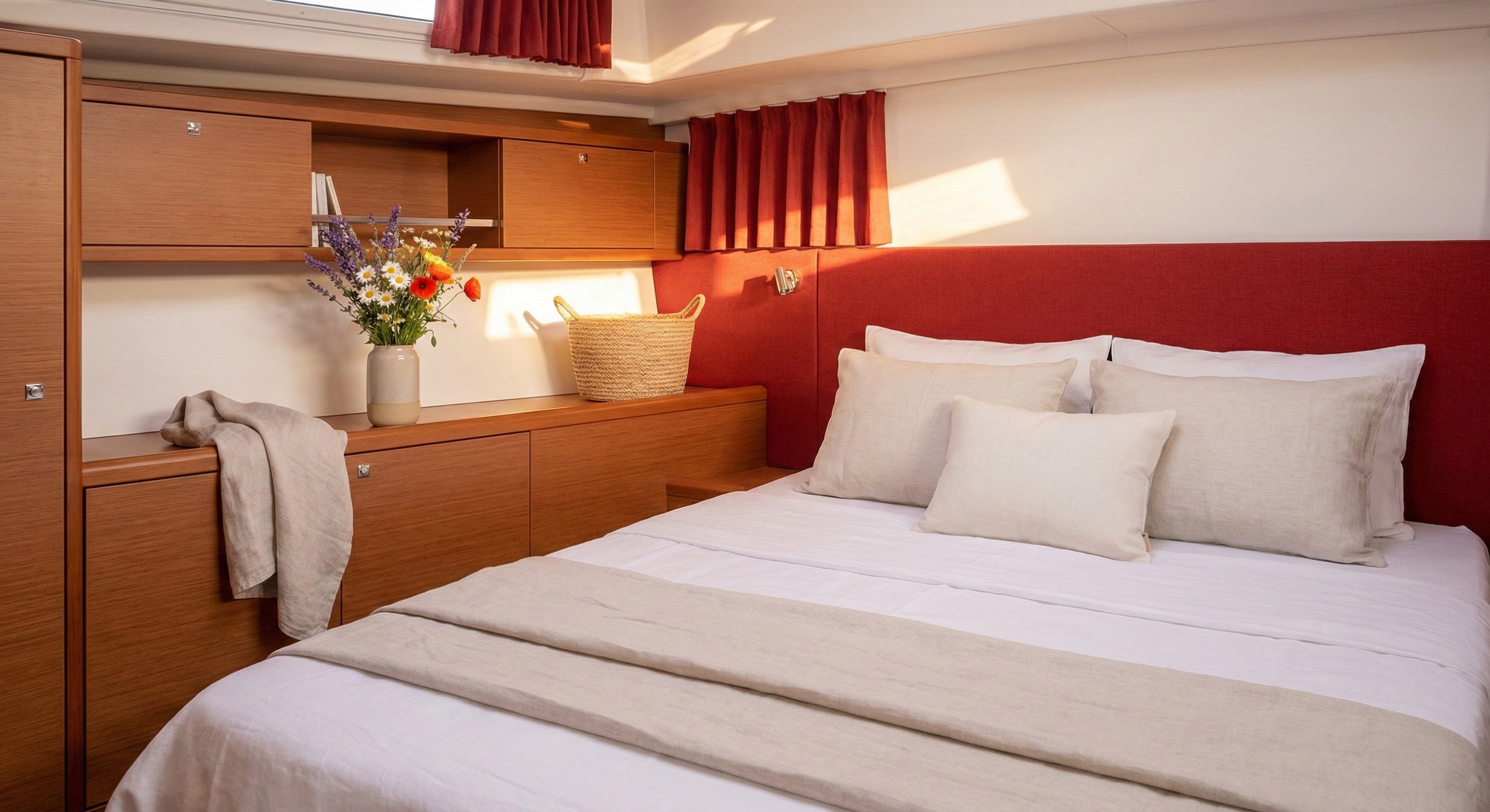 Cruiser Premium XL 4 Pers. - Motor Yacht in Lattes