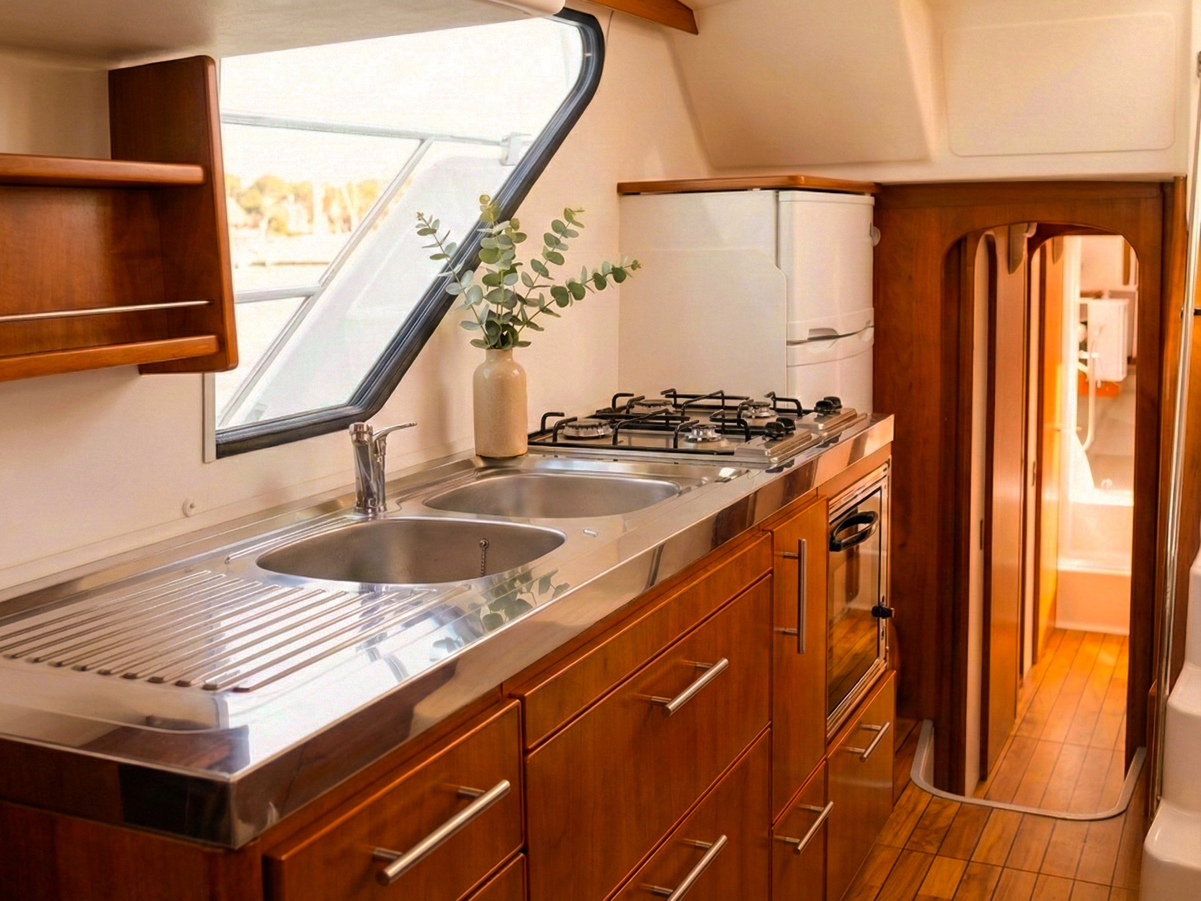 Cruiser Comfort XL 8/10 Pers. - Motor Yacht in La Gacilly