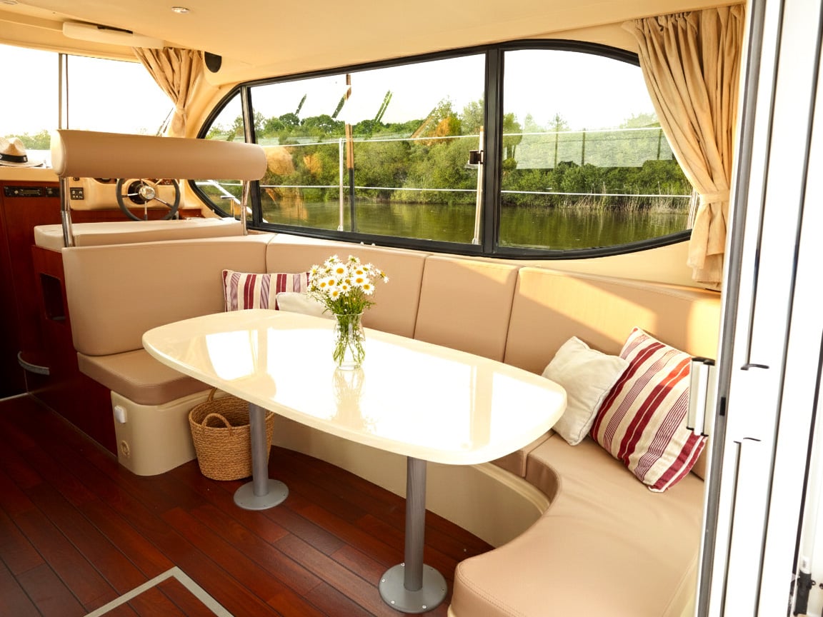 Cruiser Premium 8/10 Pers. - Motor Yacht in Cahors
