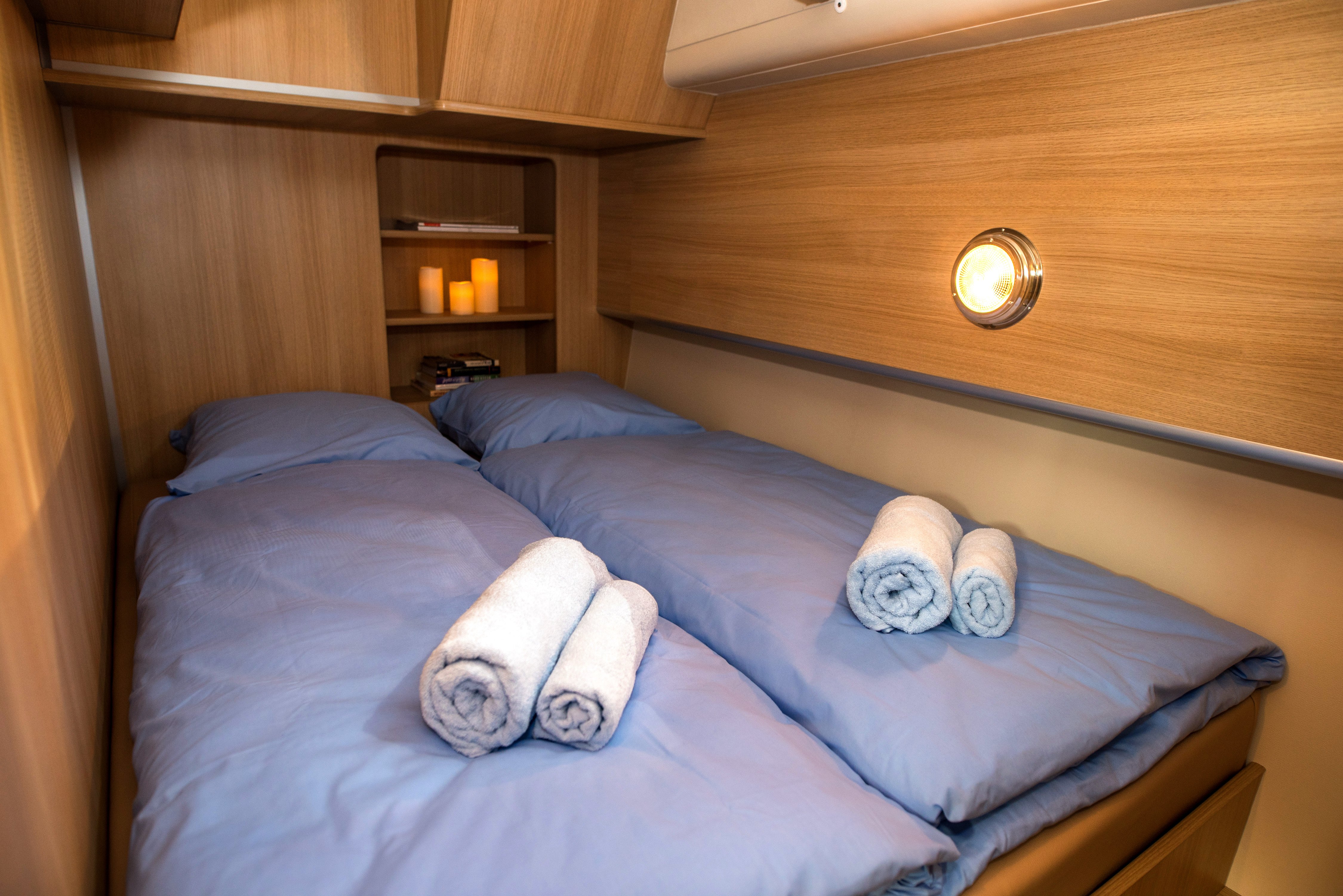 Cruiser Premium 6/8 Pers. - Motor Yacht in Townparks