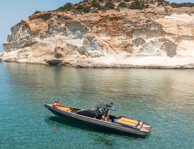 Anasa - Motor Yacht in Lavrio