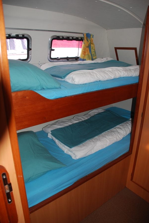 2510 - Motor Yacht in Savoyeux