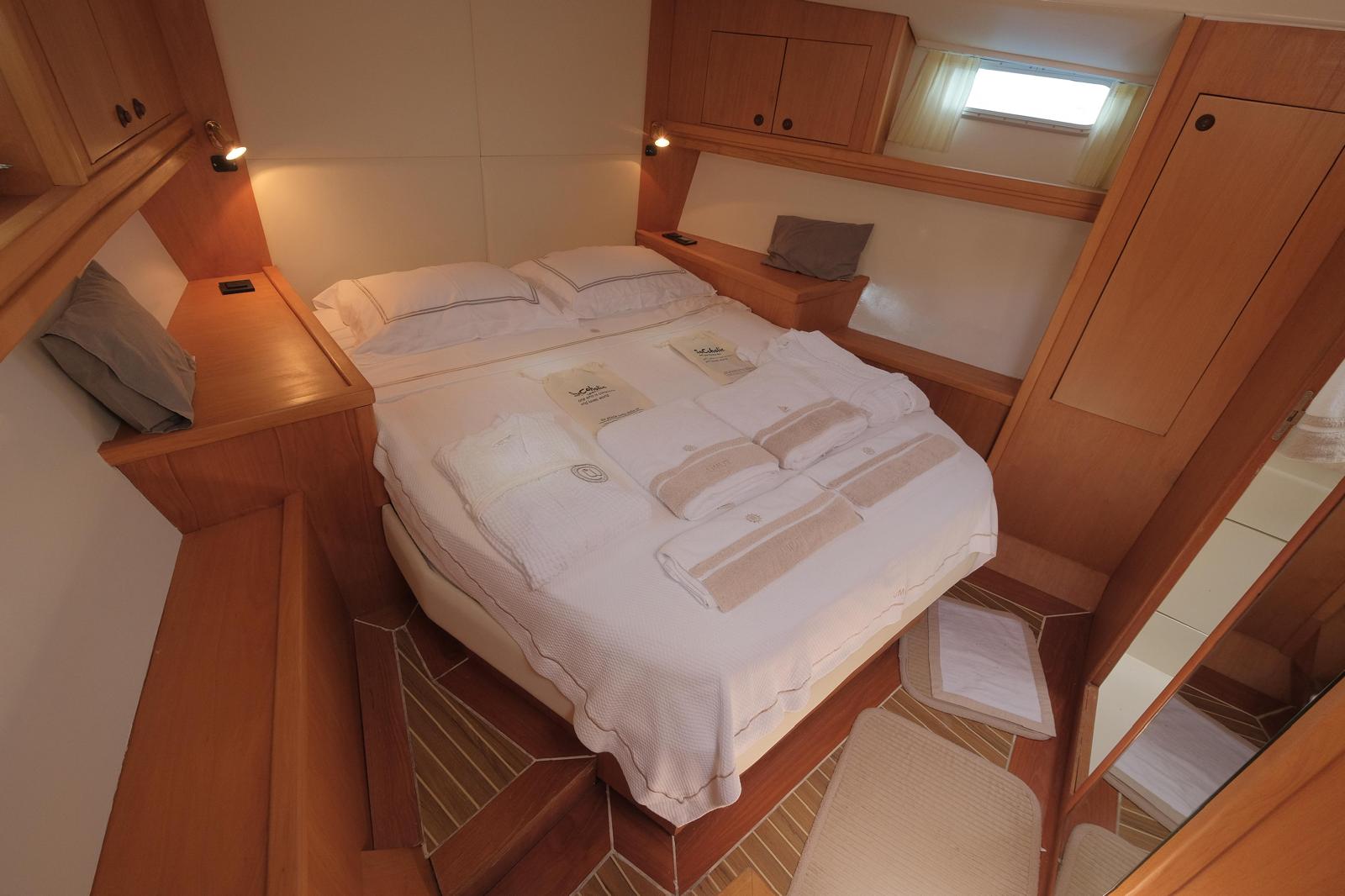 Taurus - Sailboat in Karagözler