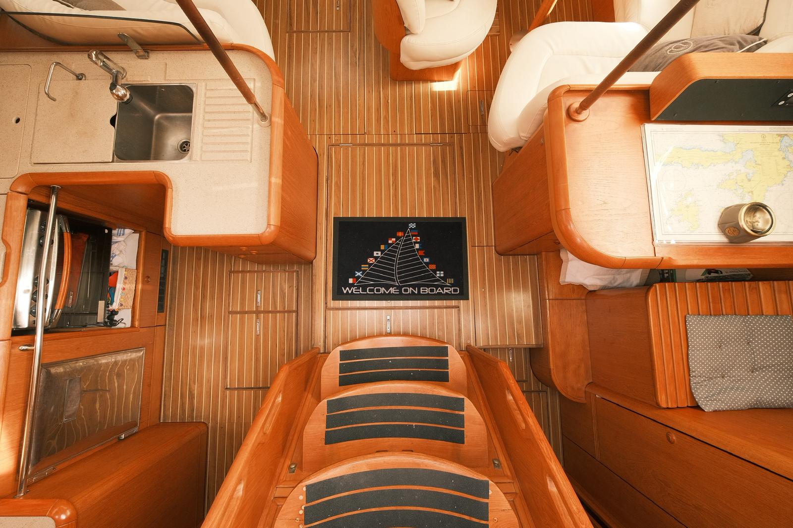 Umutt - Sailboat in Karagözler