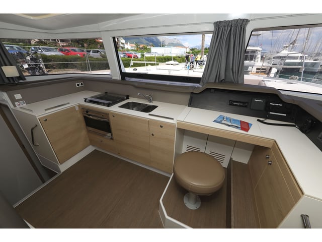 BlueRay - Katamaran içinde Bequia