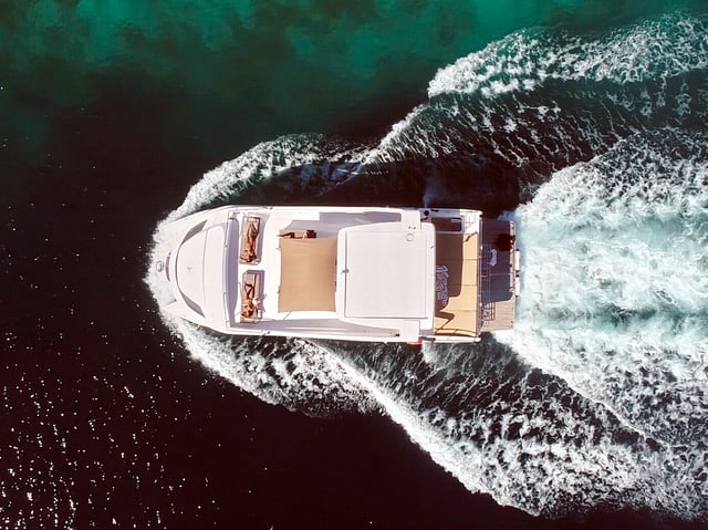 Over Reef - Catamaran in Malé