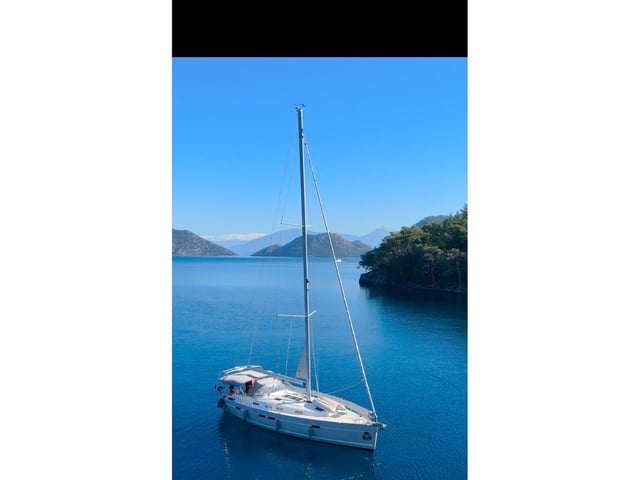 Shoogle - Sailboat in Karagözler