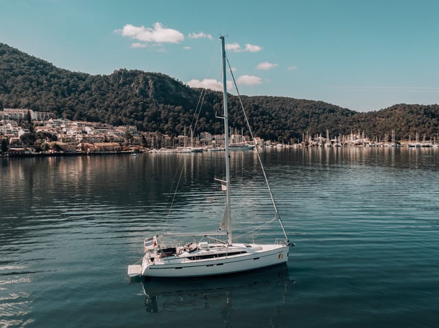 BARCELONA - Yelkenli içinde Karagözler