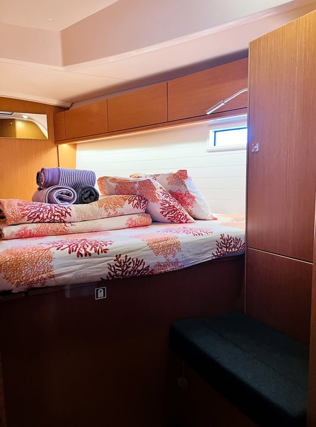 Summer Breeze - Sailboat in Split