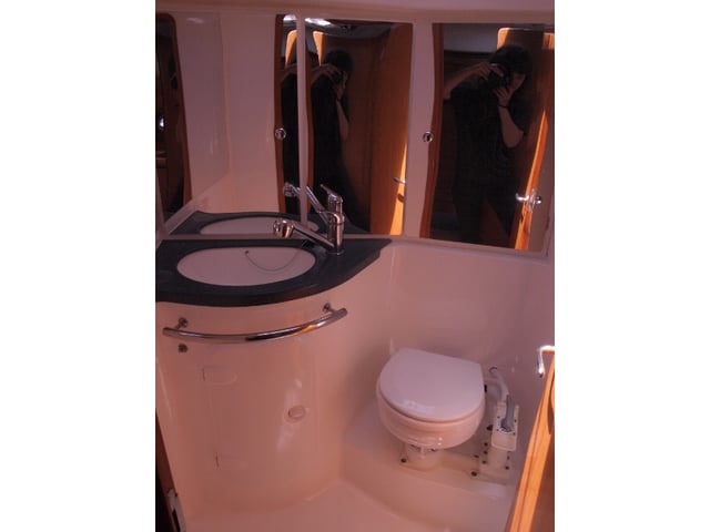 Sea King - Yelkenli içinde Primošten