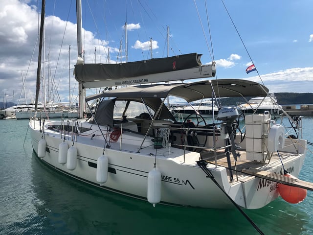 MRS. ROBINSON - Yelkenli içinde Ploče