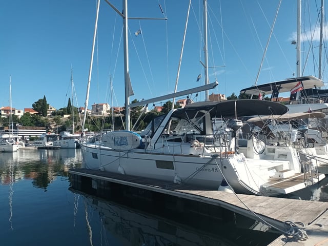 LUNA ROSSA - Sailboat in Šibenik