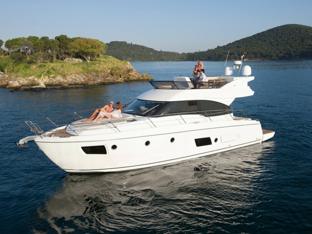 CALENI - Motor Yacht in Šibenik