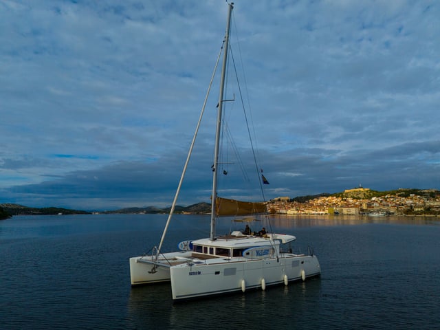 MAJESTIC - Catamaran in Šibenik