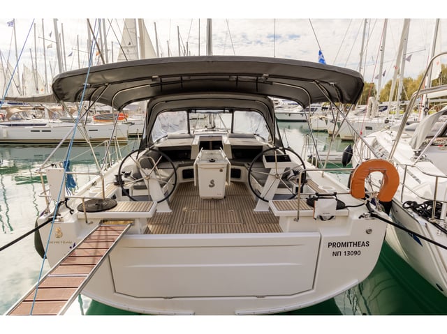 Promitheas - Sailboat in Alimos