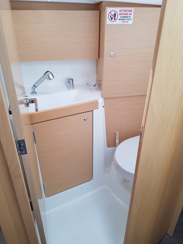 Kolibri - Yelkenli içinde Trogir