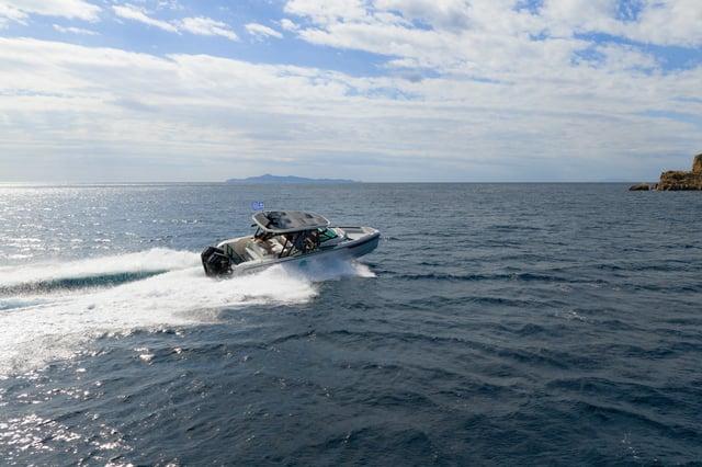 Aquallou - Motor Yacht in Anatoliki Attiki