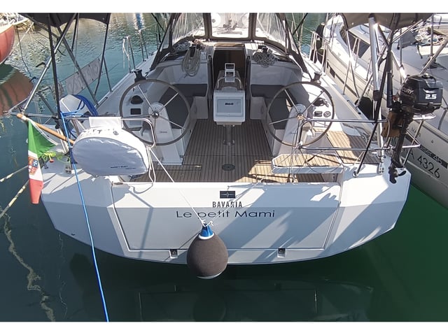 Bavaria C38 - Sailboat in Tropea