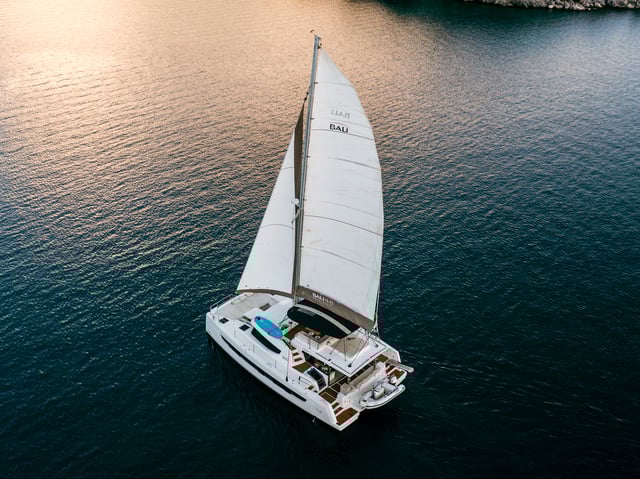 Olea Crewed Elegant Pack - Catamaran in Lefkada