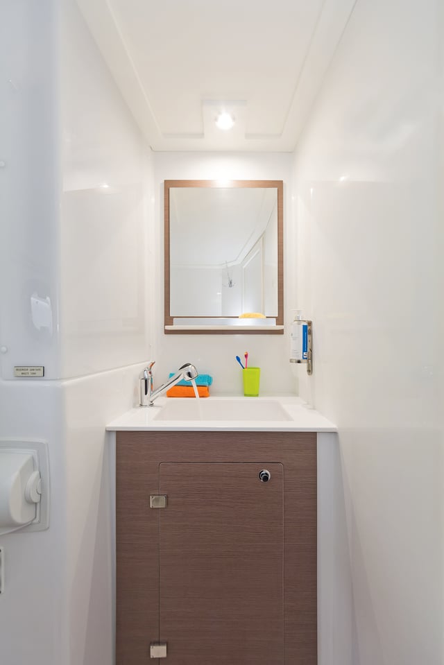 Mediteo - Catamaran in Kontokali