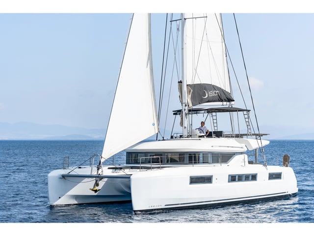 Just infinity - Catamaran in Kontokali