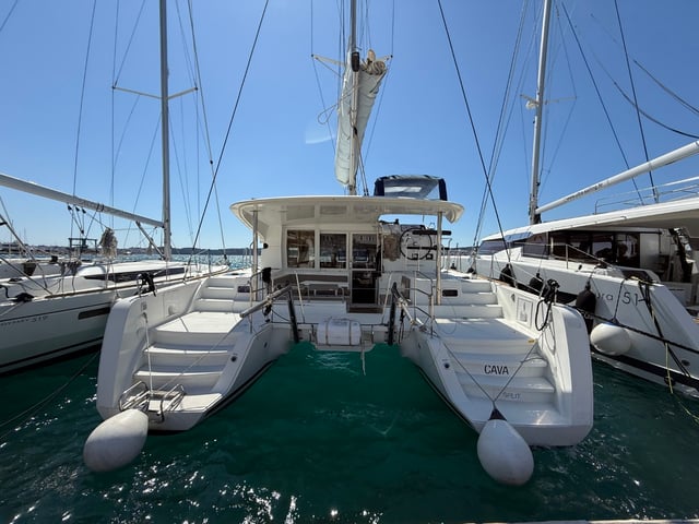 Cava - Catamaran in Anatoliki Attiki