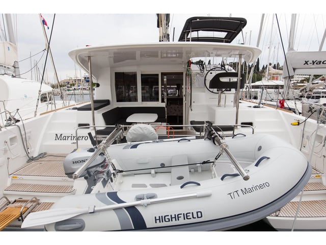 Marinero - Catamaran in Anatoliki Attiki