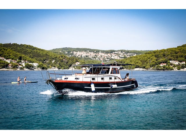 BILI - Motor Yacht in Split