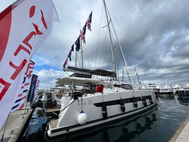 COSMOS - Catamaran in Seget Donji