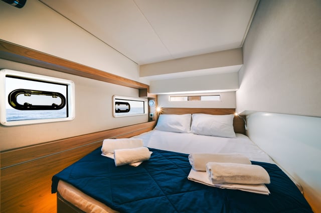 PRINCESS EVGENIA - Catamaran in Nikiana