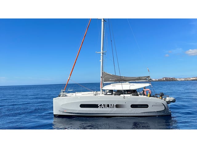 Saona - Catamaran in Eivissa