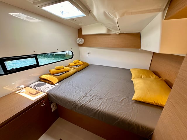 KAZBEGI - Catamaran in Port De Pollença