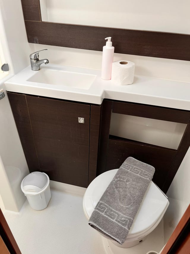 Lycia - Katamaran içinde Karagözler