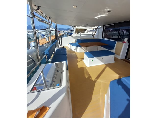 Niña - Catamaran in Cannigione