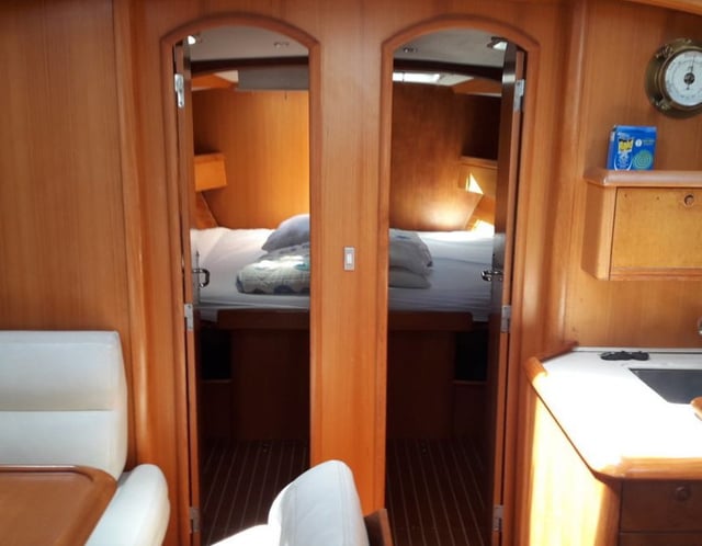 Hesiodos - Yelkenli içinde Alimos