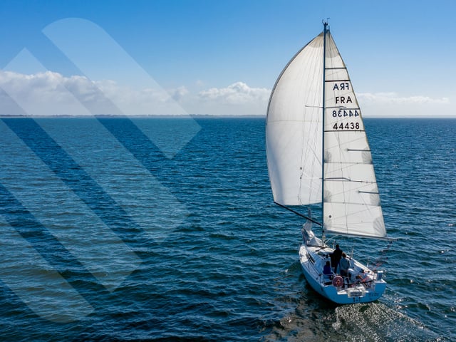 R2D2 - Sailboat in La Trinité-sur-Mer