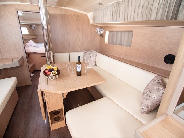 KOSTIS "Sails 2025" - Sailboat in Lefkada