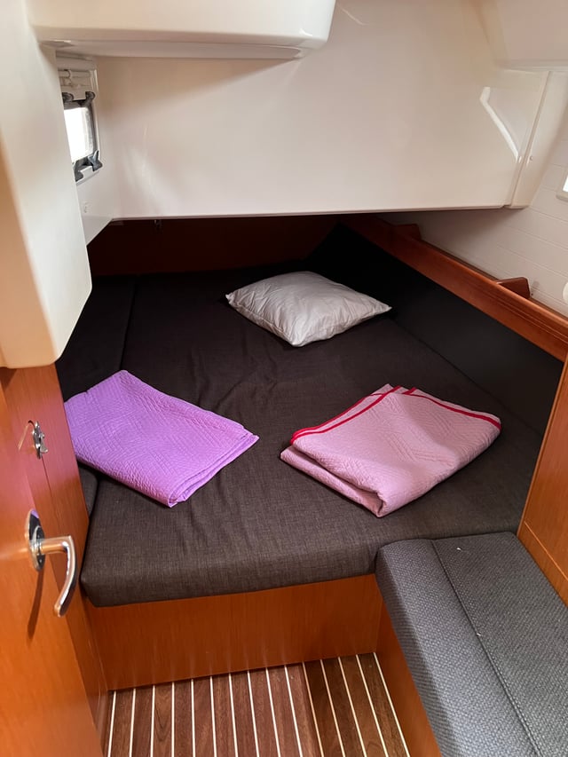 NIREUS - Sailboat in Lefkada