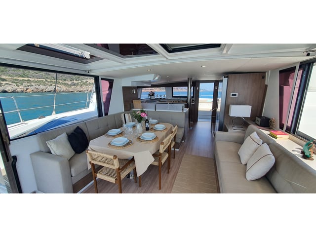 DISFRUTON - Catamaran in Port d'Andratx