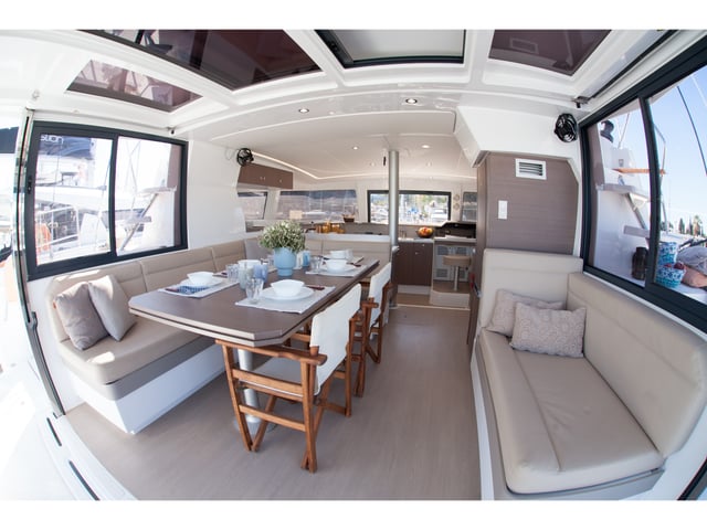 HEPHAESTUS - Catamaran in Mpenitses