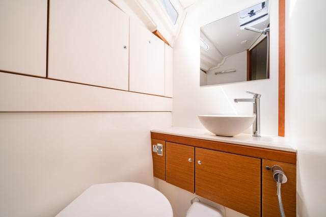 CELENA IV - Sailboat in Mpenitses