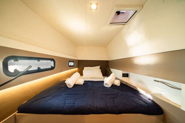 FORTUNA II - Katamaran içinde Piso Livadi