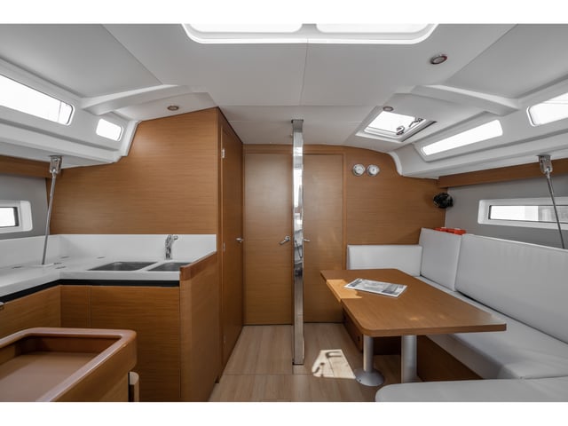 ALMYRA 440 - Yelkenli içinde Piso Livadi