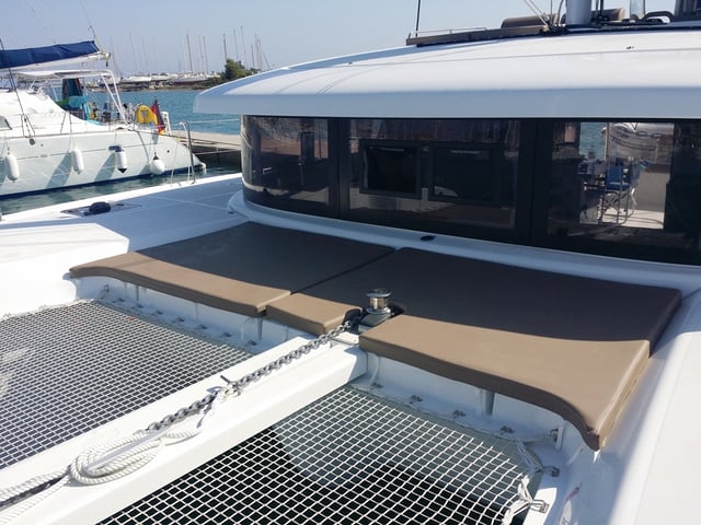 ZEN - Catamaran in Nea Peramos