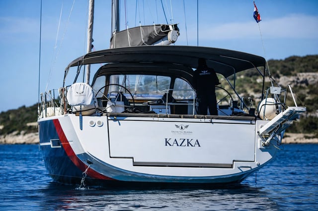 KAZKA - Yelkenli içinde Primošten