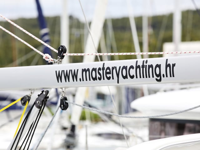 IDILA - Yelkenli içinde Bibinje