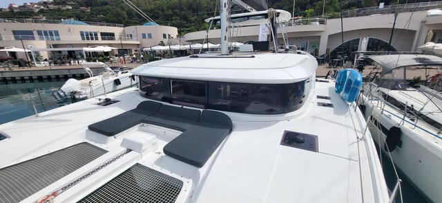 Good Vibes - Catamaran in Golfo Aranci