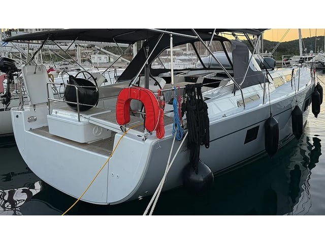 Neraida - Yelkenli içinde Lefkada